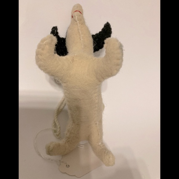 “TERRIER” Felted Dog Ornament - Picture 4 of 7